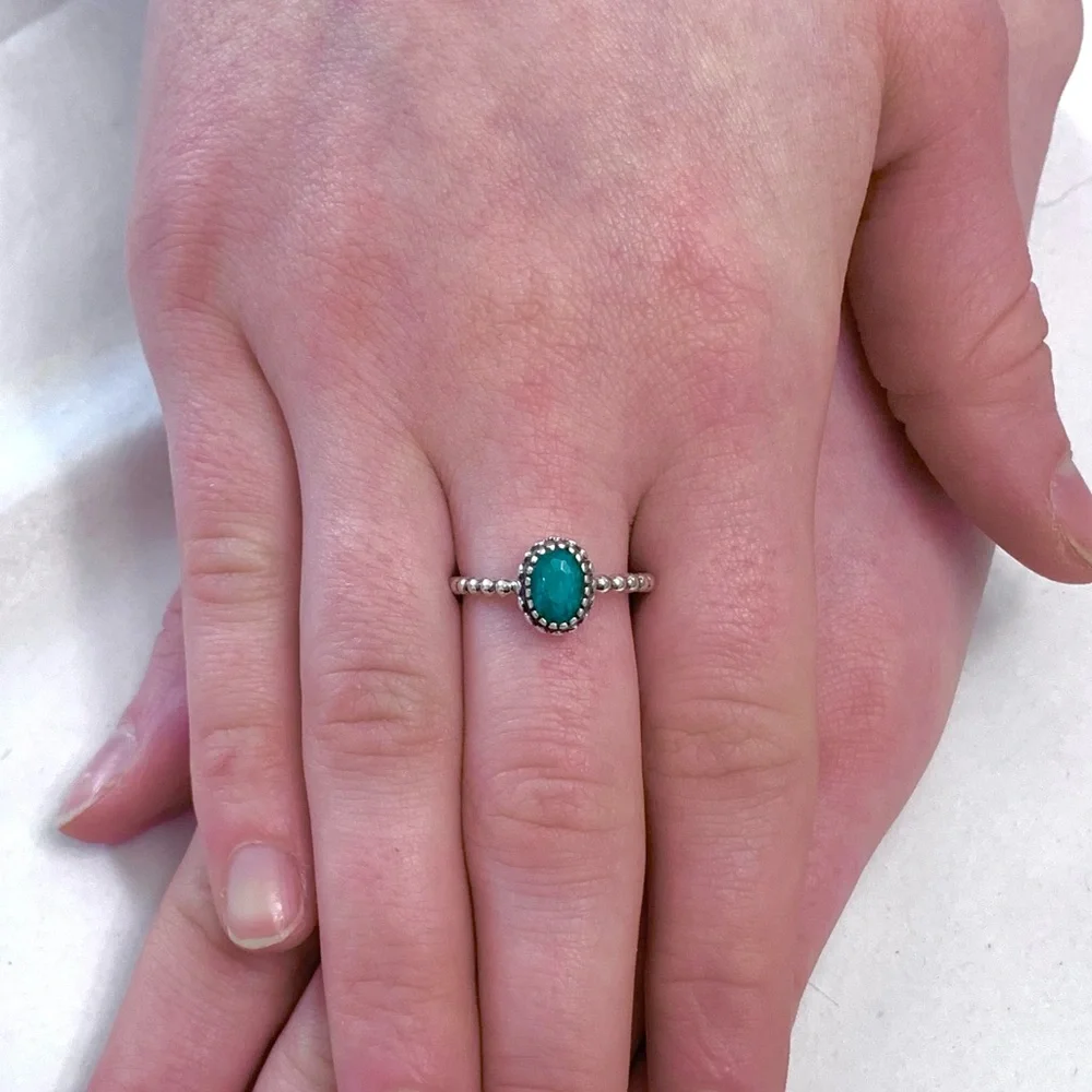 Silver Beaded Ring with Green Oval Stone - Picture 2 of 4